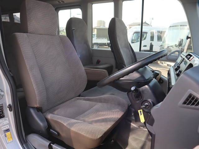 日野 リエッセⅡ 小型 バス SKG-XZB70M(103400) 34枚目