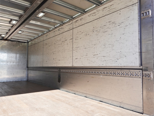 日野 レンジャー 増トン ウィング 2PG-FE2ABG(103401) 16枚目