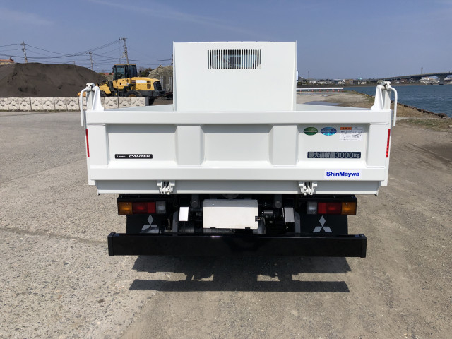 三菱ふそう キャンター 小型 土砂ダンプ 2RG-FBA60(103406) 8枚目