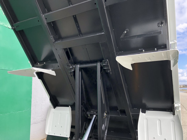 三菱ふそう キャンター 小型 土砂ダンプ 2RG-FBA60(103405) 20枚目