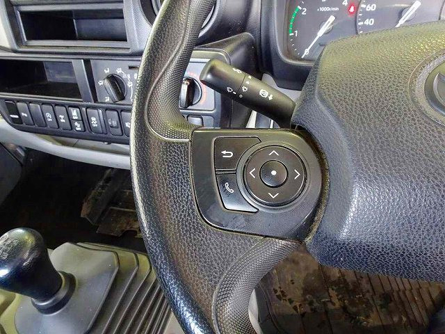 トヨタ ダイナ 小型 平ボディ 2KG-XZU675(103048) 17枚目