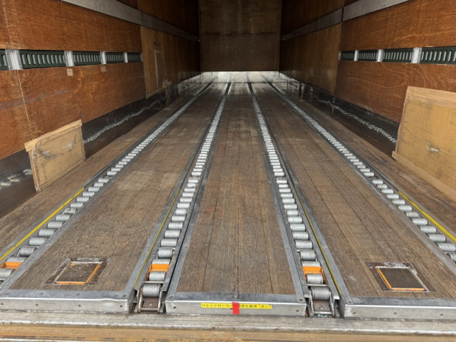 いすゞ フォワード 中型 バン TKG-FRR90T2(103411) 12枚目