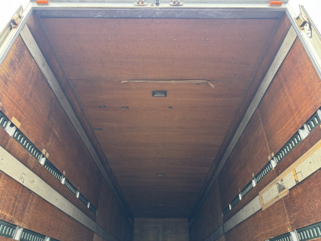 いすゞ フォワード 中型 バン TKG-FRR90T2(103411) 13枚目