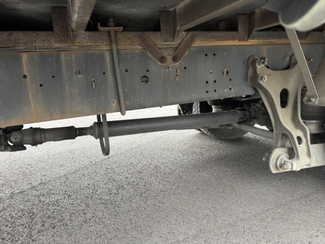 いすゞ フォワード 中型 バン TKG-FRR90T2(103411) 20枚目