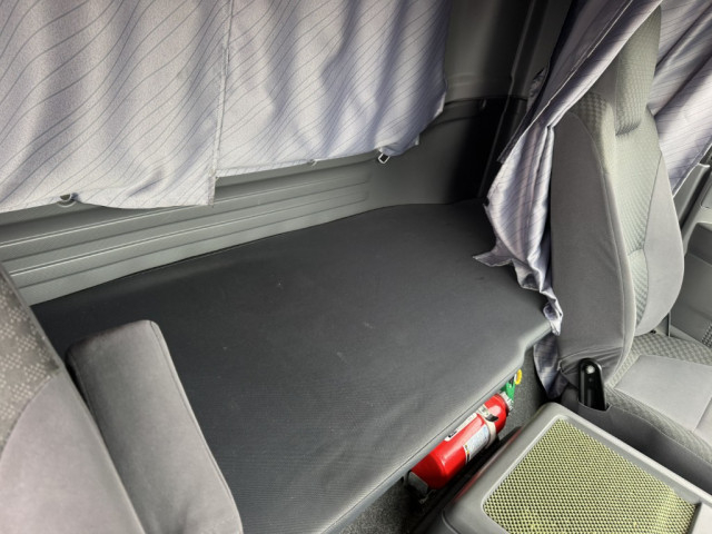 いすゞ フォワード 中型 バン TKG-FRR90T2(103411) 35枚目