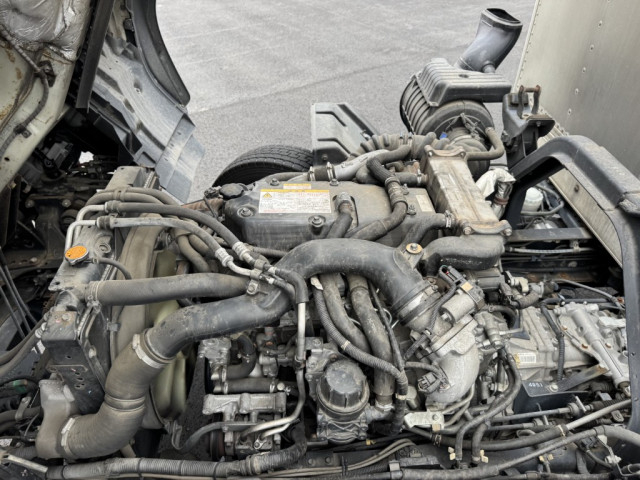 いすゞ フォワード 中型 バン TKG-FRR90T2(103411) 39枚目