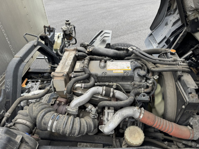 いすゞ フォワード 中型 バン TKG-FRR90T2(103411) 40枚目