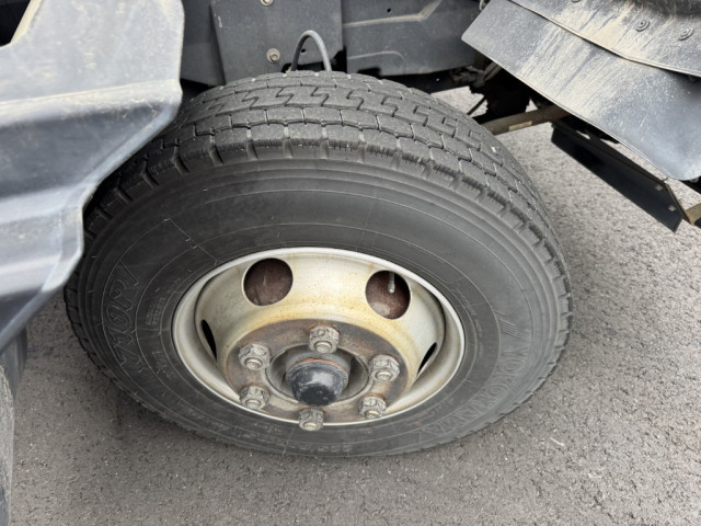 いすゞ フォワード 中型 バン TKG-FRR90T2(103411) 43枚目