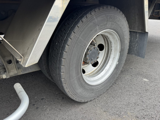 いすゞ フォワード 中型 バン TKG-FRR90T2(103411) 45枚目