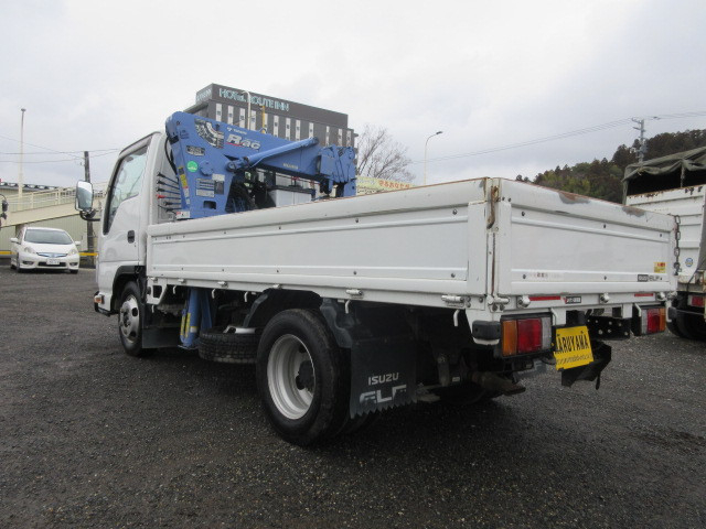 いすゞ エルフ 小型 平ボディ（クレーン付） TPG-NJR85A(103412) 3枚目