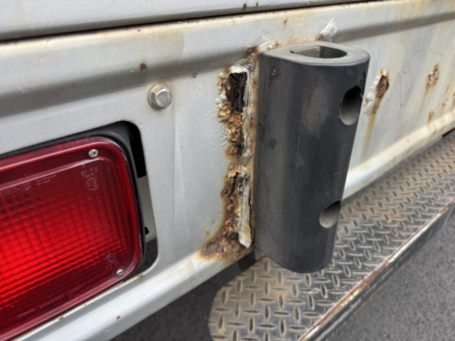 いすゞ フォワード 中型 バン TKG-FRR90T2(103411) 49枚目