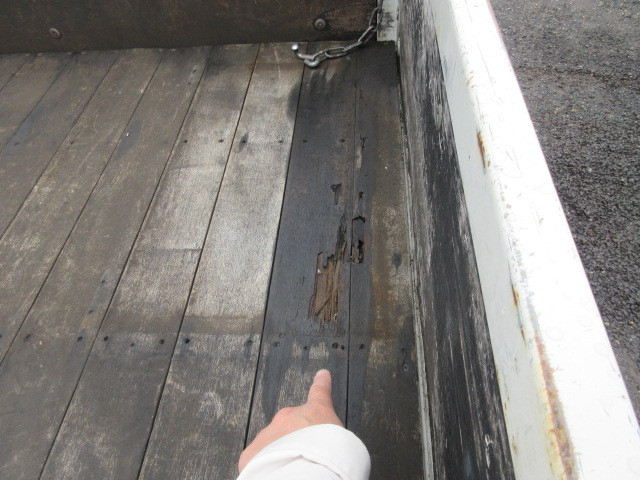 いすゞ エルフ 小型 平ボディ（クレーン付） TPG-NJR85A(103412) 33枚目