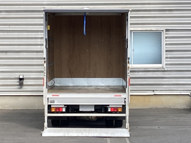 三菱ふそう キャンター 小型 バン TPG-FBA00(103414) 4枚目