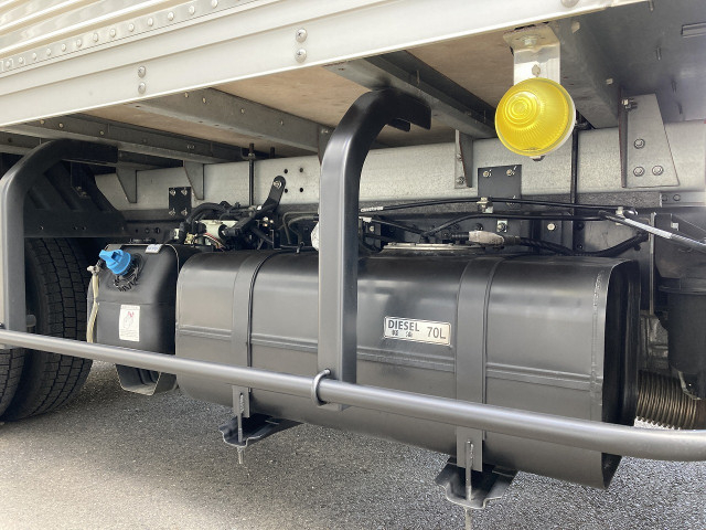 三菱ふそう キャンター 小型 バン TPG-FBA00(103414) 11枚目