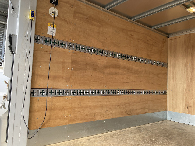 三菱ふそう キャンター 小型 バン TPG-FBA00(103414) 22枚目