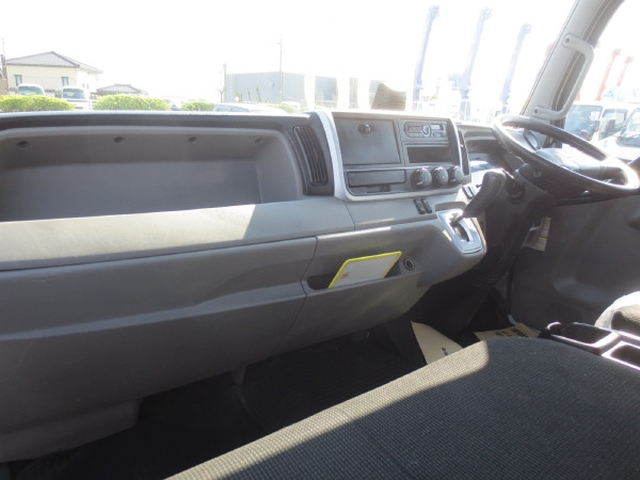 三菱ふそう キャンター 小型 平ボディ TPG-FEB20(103416) 14枚目