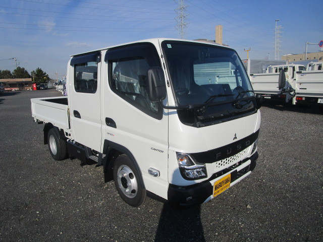 三菱ふそう キャンター 小型 Wキャブ 2RG-FBA20(103417) 2枚目