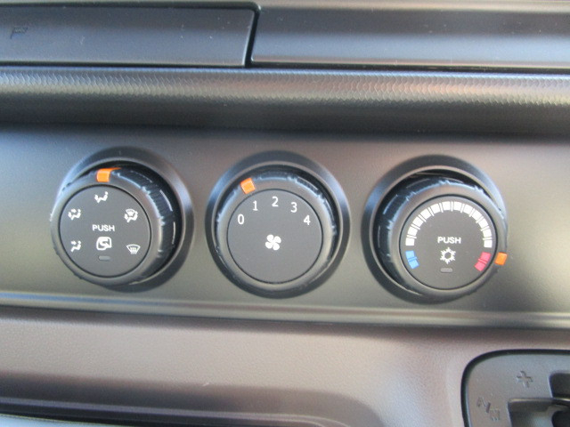 三菱ふそう キャンター 小型 Wキャブ 2RG-FBA20(103417) 13枚目