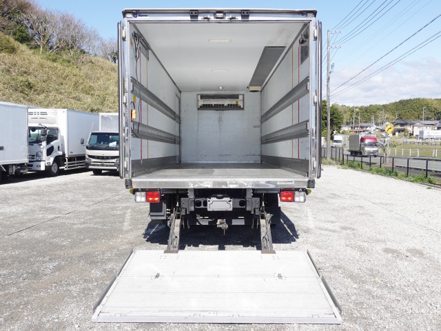 日野 レンジャー 中型 冷蔵冷凍バン 2KG-FC2ABA(103418) 13枚目