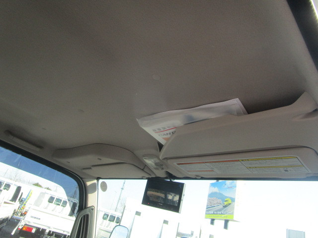 三菱ふそう キャンター 小型 Wキャブ 2RG-FBA20(103417) 17枚目
