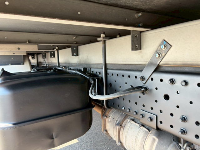 いすゞ エルフ 小型 バン TPG-NPR85AN(103423) 26枚目