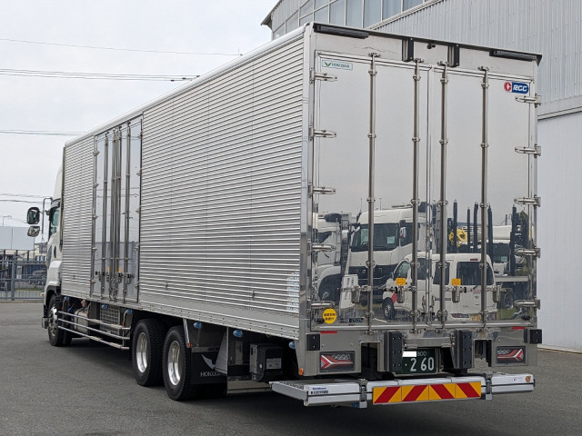 いすゞ ギガ 大型 冷蔵冷凍バン 2PG-CYY77DU(103425) 3枚目