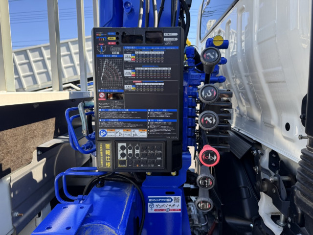 日野 デュトロ 小型 平ボディ（クレーン付） 2KG-XZU712M(103426) 20枚目