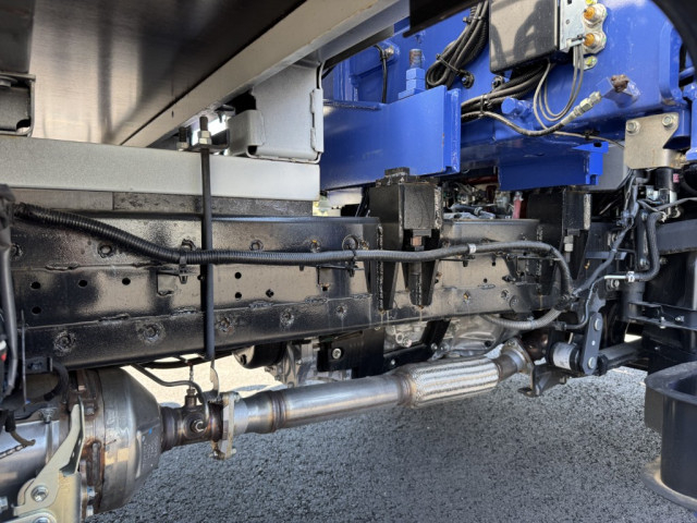 日野 デュトロ 小型 平ボディ（クレーン付） 2KG-XZU712M(103426) 23枚目