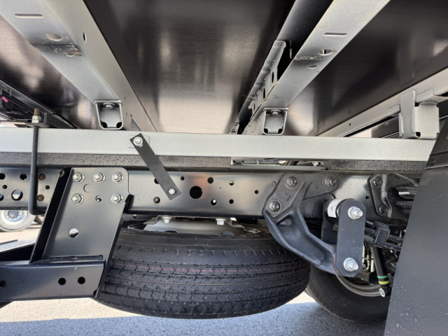 日野 デュトロ 小型 平ボディ（クレーン付） 2KG-XZU712M(103426) 25枚目