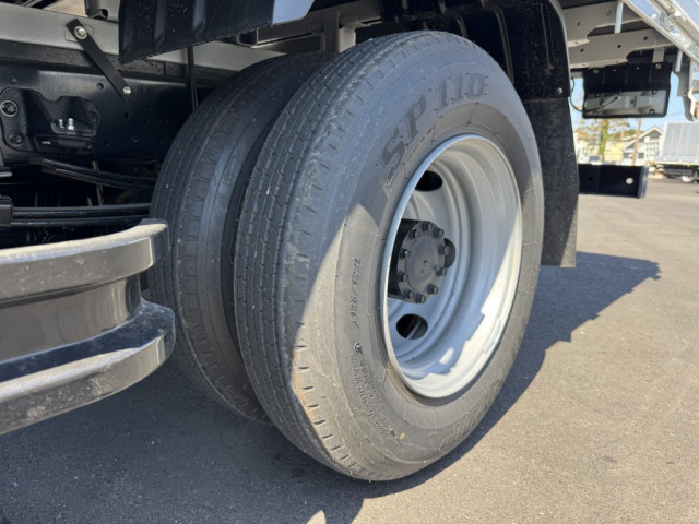 日野 デュトロ 小型 平ボディ（クレーン付） 2KG-XZU712M(103426) 43枚目