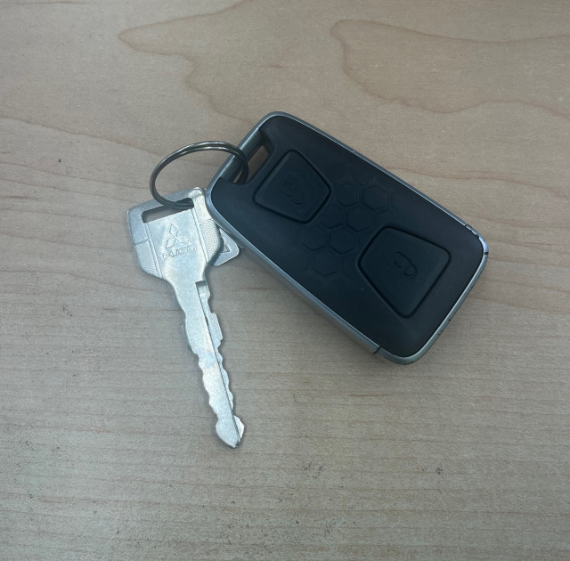 三菱ふそう キャンター 小型 平ボディ 2RG-FBA20(103428) 33枚目