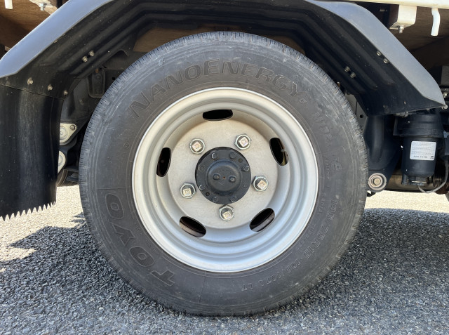 三菱ふそう キャンター 小型 平ボディ 2RG-FBA20(103428) 44枚目