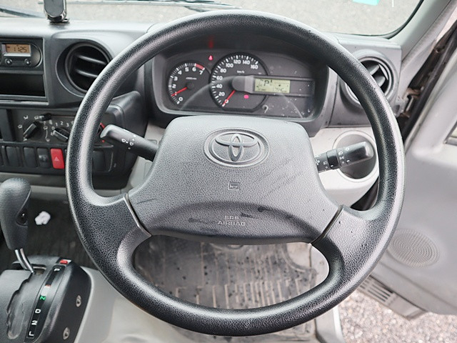 トヨタ ダイナ 小型 平ボディ ABF-TRY230(103431) 4枚目