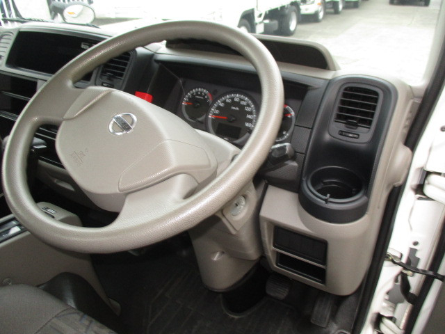 Nissan atlas Small Flat body CBF-SQ1F24(103432) 9枚目