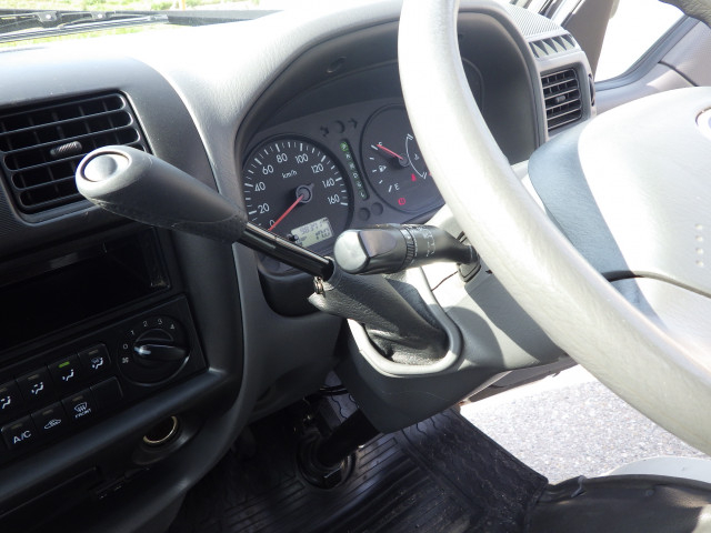 マツダ ボンゴ 小型 平ボディ DBF-SLP2T(103435) 13枚目