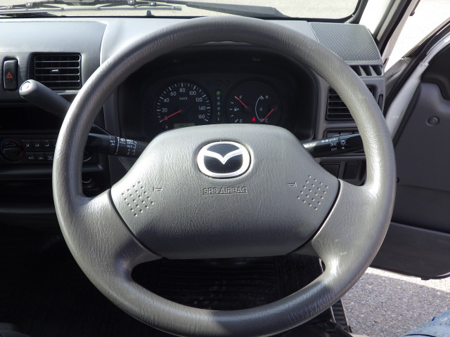 マツダ ボンゴ 小型 平ボディ DBF-SLP2T(103435) 16枚目