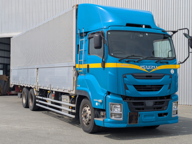 いすゞ ギガ 大型 ウィング QKG-CYL77B(103437) 2枚目