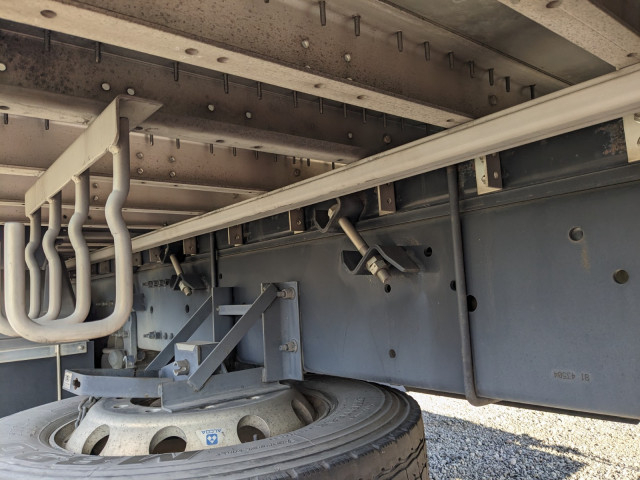 UDトラックス（日産） クオン 大型 ウィング 2PG-CD5CA(103436) 21枚目