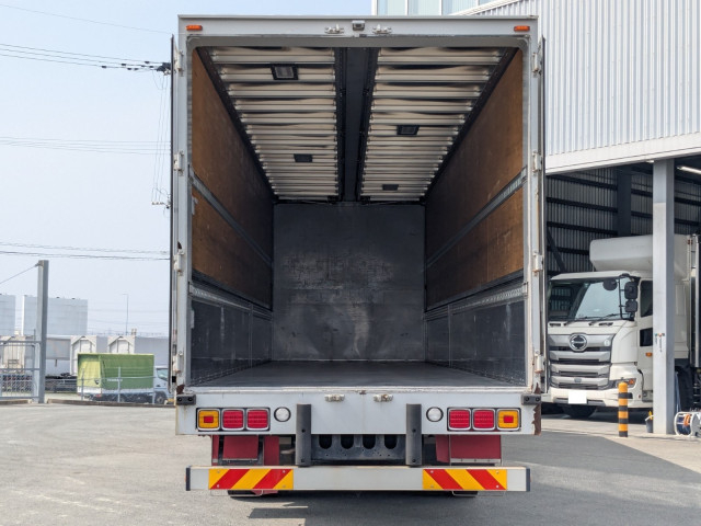 いすゞ ギガ 大型 ウィング QKG-CYL77B(103437) 6枚目