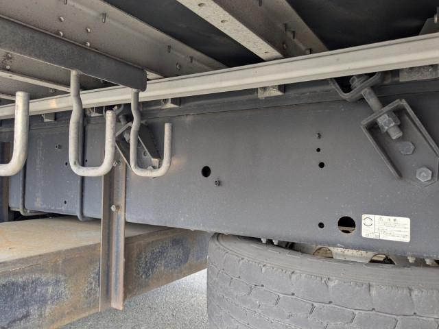 いすゞ ギガ 大型 ウィング QKG-CYL77B(103437) 7枚目