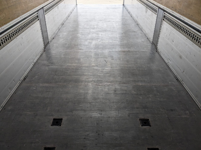 いすゞ ギガ 大型 ウィング QKG-CYL77B(103437) 22枚目