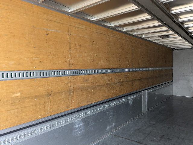 いすゞ ギガ 大型 ウィング QKG-CYL77B(103437) 23枚目