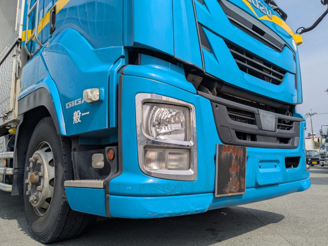 いすゞ ギガ 大型 ウィング QKG-CYL77B(103437) 25枚目