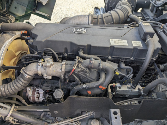 UDトラックス（日産） クオン 大型 ウィング 2PG-CD5CA(103436) 44枚目