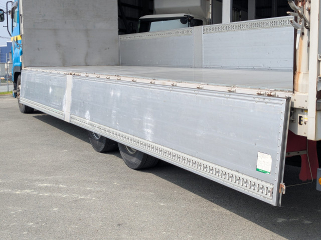 いすゞ ギガ 大型 ウィング QKG-CYL77B(103437) 30枚目