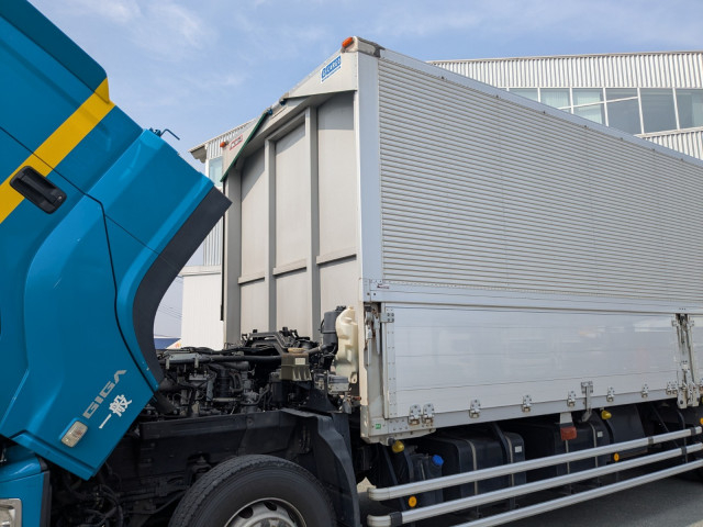 いすゞ ギガ 大型 ウィング QKG-CYL77B(103437) 41枚目