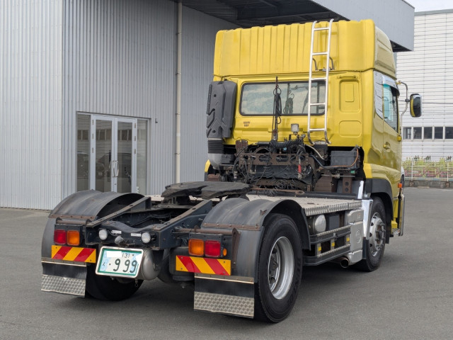 UDトラックス（日産） クオン 大型 トラクタ QKG-GK6XAB(103439) 4枚目