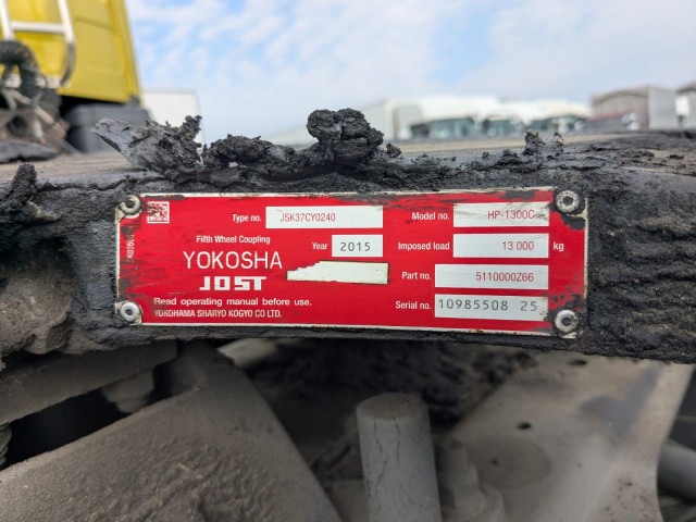 UDトラックス（日産） クオン 大型 トラクタ QKG-GK6XAB(103439) 13枚目