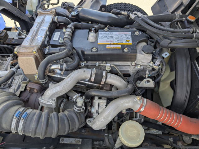 いすゞ フォワード 中型 平ボディ（クレーン付） TKG-FRR90S2(103438) 42枚目