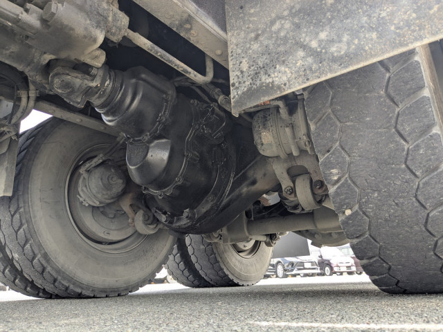 いすゞ ギガ 大型 土砂ダンプ QKG-CXZ77AT(103440) 13枚目